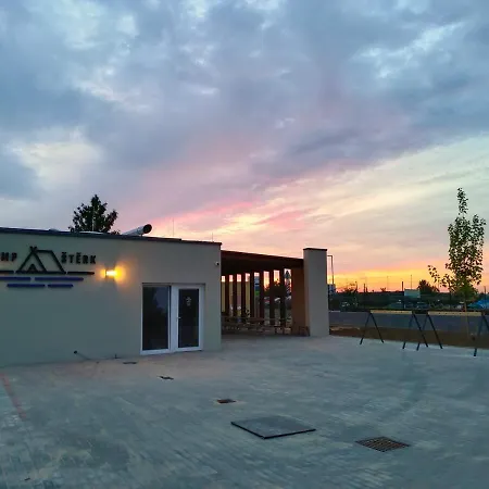 Kemp Ostrožská Nová Ves